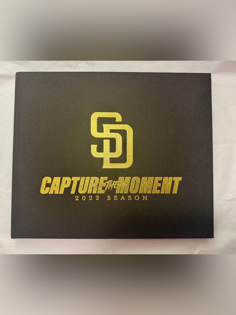 ❤️San Diego Padres 'Capture the Moment' 2022 Season Hardcover Photo Book ⚾️